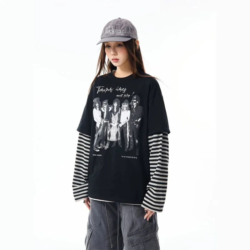 Damen Lässiges Oversized T-Shirt mit gestreiften Ärmeln Nord Taschen