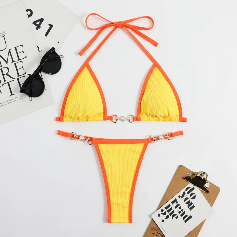 Damen Triangel-Bikini mit modischem Rippdesign und dekorativen Elementen