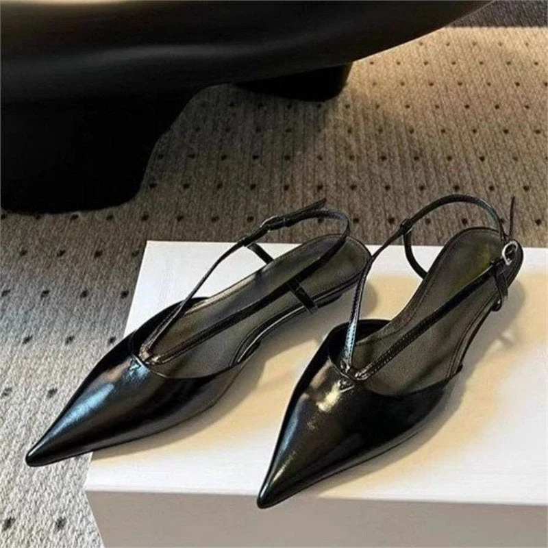 Damen spitze Slingback Pumps aus feinem Leder