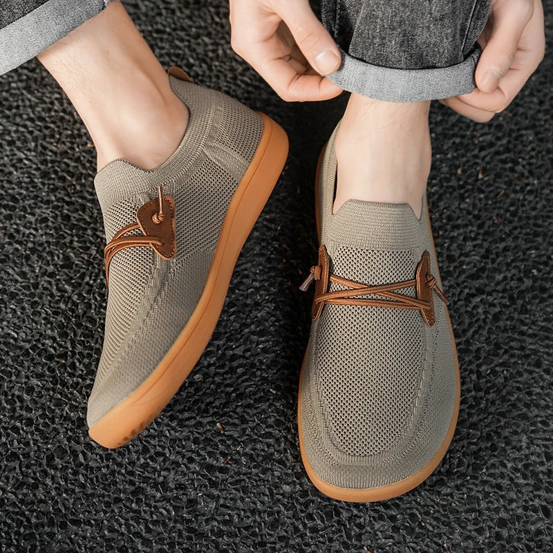 Herren atmungsaktiver Strick-Schlupfsneaker mit elastischem Einstieg und dämpfender Leichtsohle