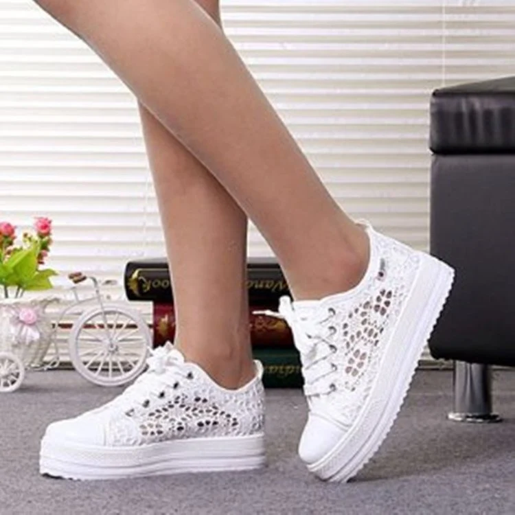 Damen modische Luftige Sneakers mit Häkel-Design und Plateau-Sohle
