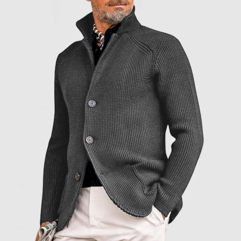 Klassischer Cardigan