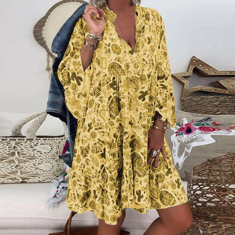 Damen A-Linien-Tunika-Minikleid mit V-Ausschnitt, stufigem Volant und Boho-Bandana-Print