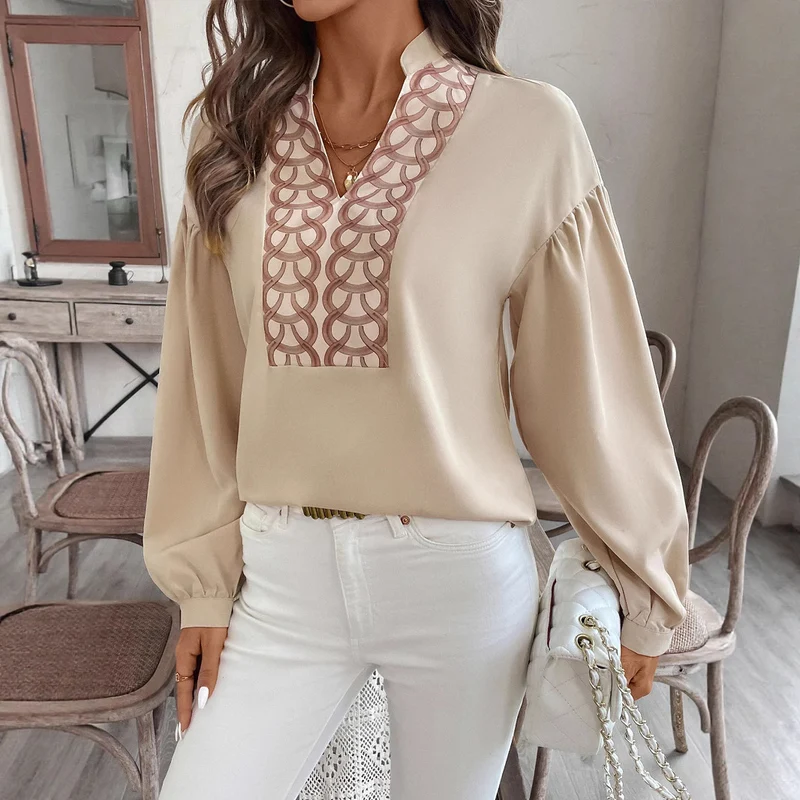 Damen Bluse mit Stehkragen, bestickter V‑Passe und ballonärmeln Nord Taschen