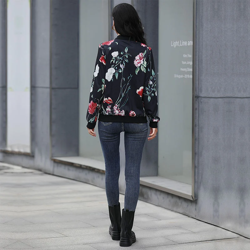 Damen Blumen-Bomberjacke mit Reißverschluss, Rippbündchen und Eingrifftaschen Nord Taschen