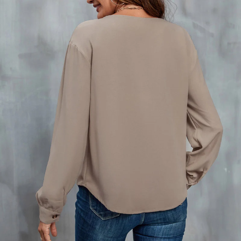 Damen Asymmetrische Chiffon-Bluse mit Kontrast-Eckkragen und seitlicher Knopfleiste Nord Taschen