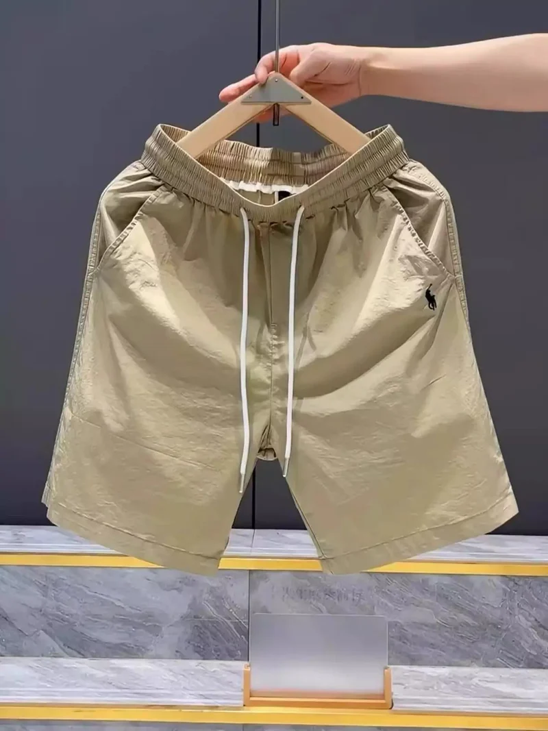 Herren leichte Freizeithose mit elastischem Bund und seitlichen Taschen