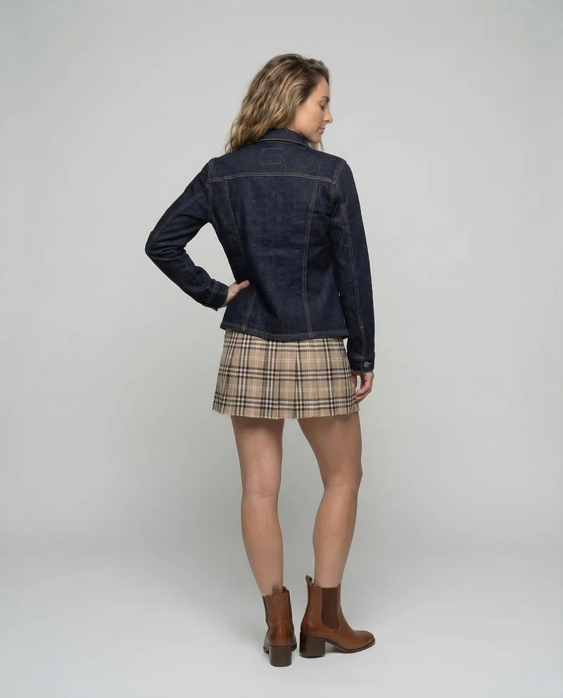 Damen Taillierte Denimjacke Metallknopfleiste