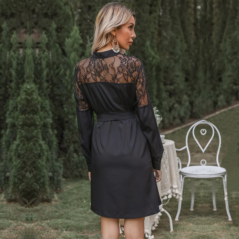 Damen A-Linien-Hemdblusenkleid mit Spitzeneinsatz, Bindegürtel und Knopfleiste Nord Taschen
