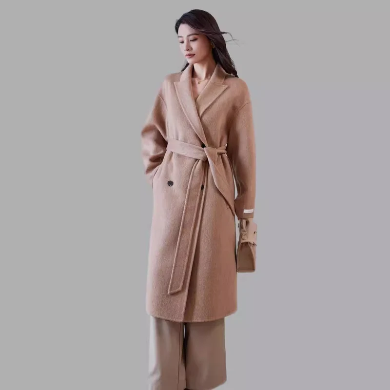 Damen Wollmantel mit Bindegürtel und weitem Revers Nord Taschen