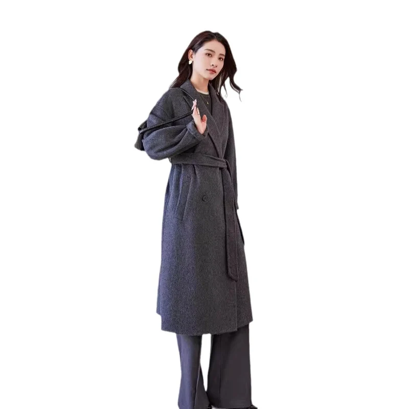 Damen Wollmantel mit Bindegürtel und weitem Revers Nord Taschen