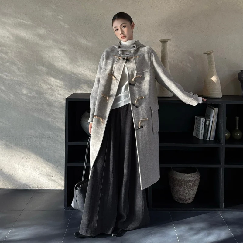 Damen Woll-Dufflecoat mit Knebelverschlüssen und Oversize-Schnitt Nord Taschen
