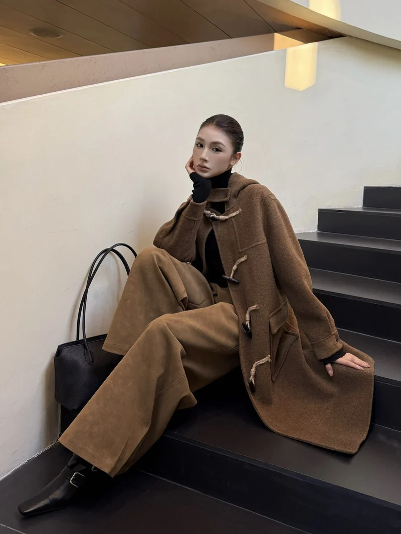 Damen Woll-Dufflecoat mit Knebelverschlüssen und Oversize-Schnitt Nord Taschen