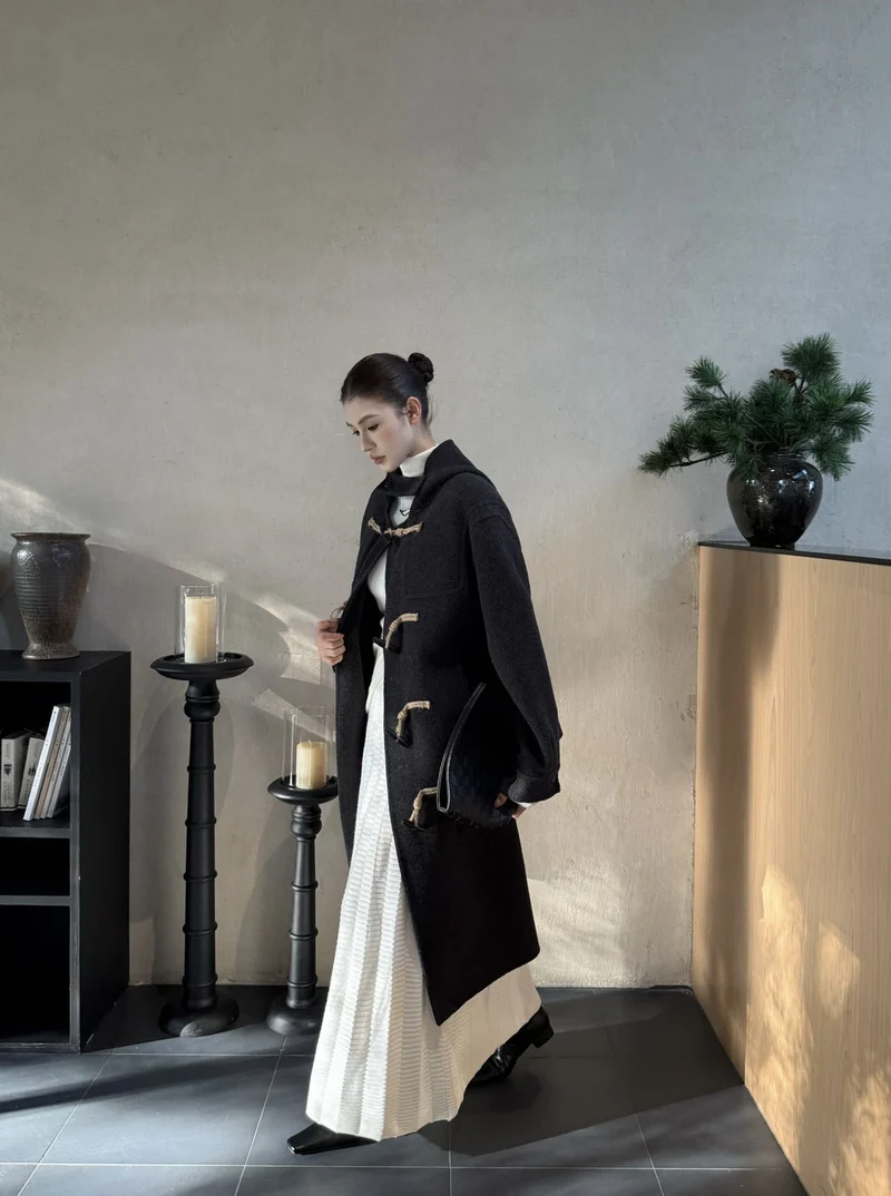 Damen Woll-Dufflecoat mit Knebelverschlüssen und Oversize-Schnitt Nord Taschen