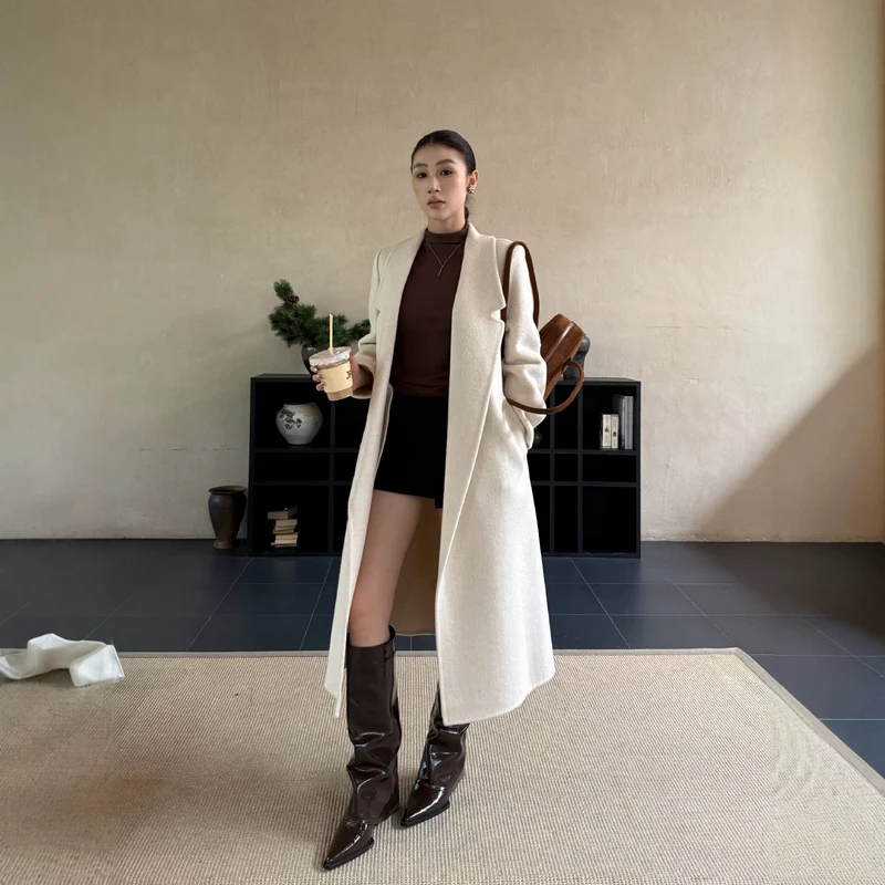 Damen Oversize Wollmantel mit strukturierter Schulterpartie und elegantem Revers Nord Taschen