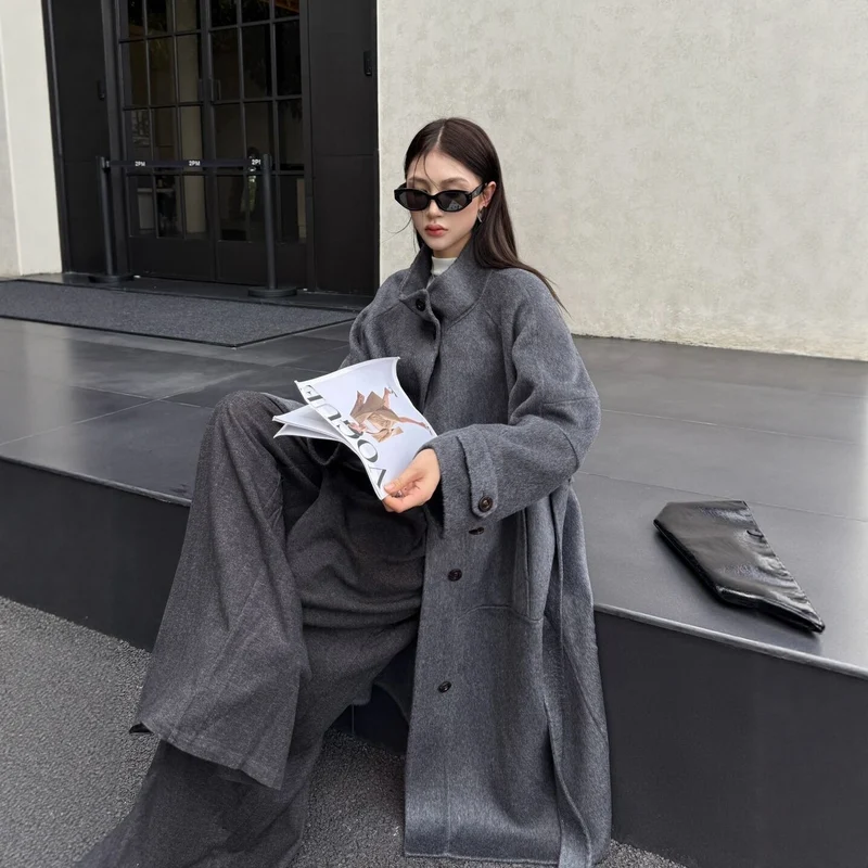 Damen Oversize Wollmantel mit Stehkragen und großen Pattentaschen Nord Taschen