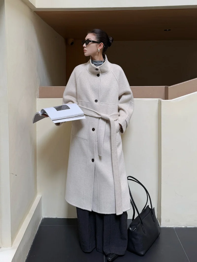 Damen Oversize Wollmantel mit Stehkragen und großen Pattentaschen Nord Taschen