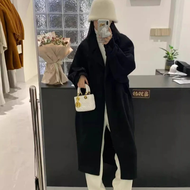 Damen Oversize-Mantel mit tiefsitzender Schulter und langer Silhouette Nord Taschen