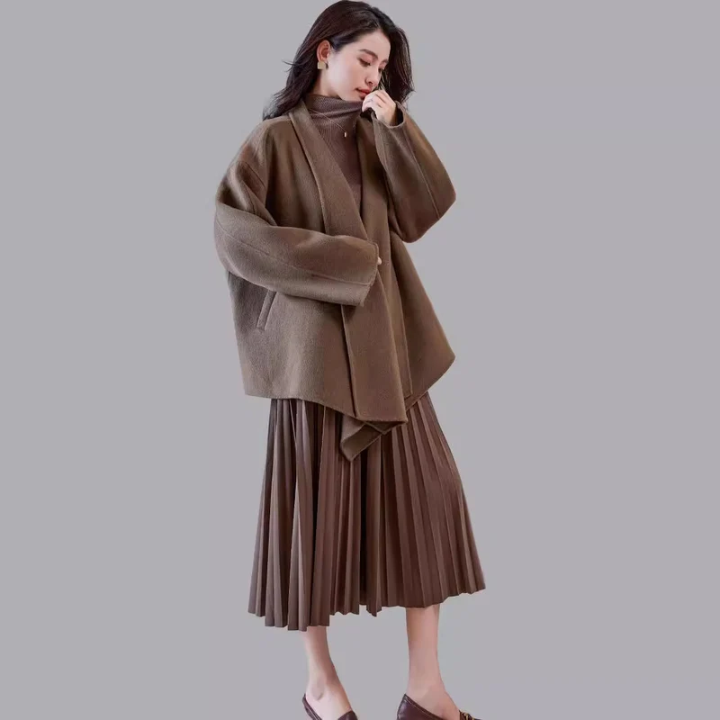 Damen Oversize-Mantel aus Wollmix mit offenem Schalkragen und asymmetrischem Saum Nord Taschen