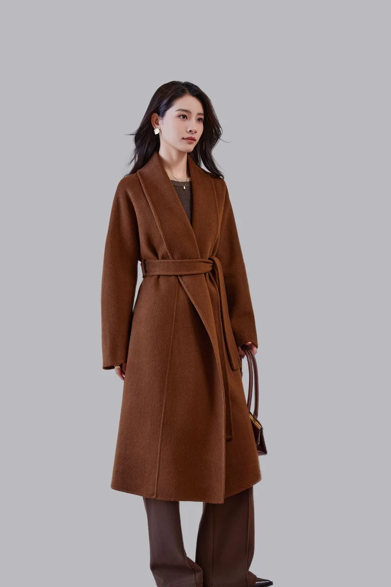 Damen Midilanger Wickelmantel mit Bindegürtel und Schalkragen Nord Taschen