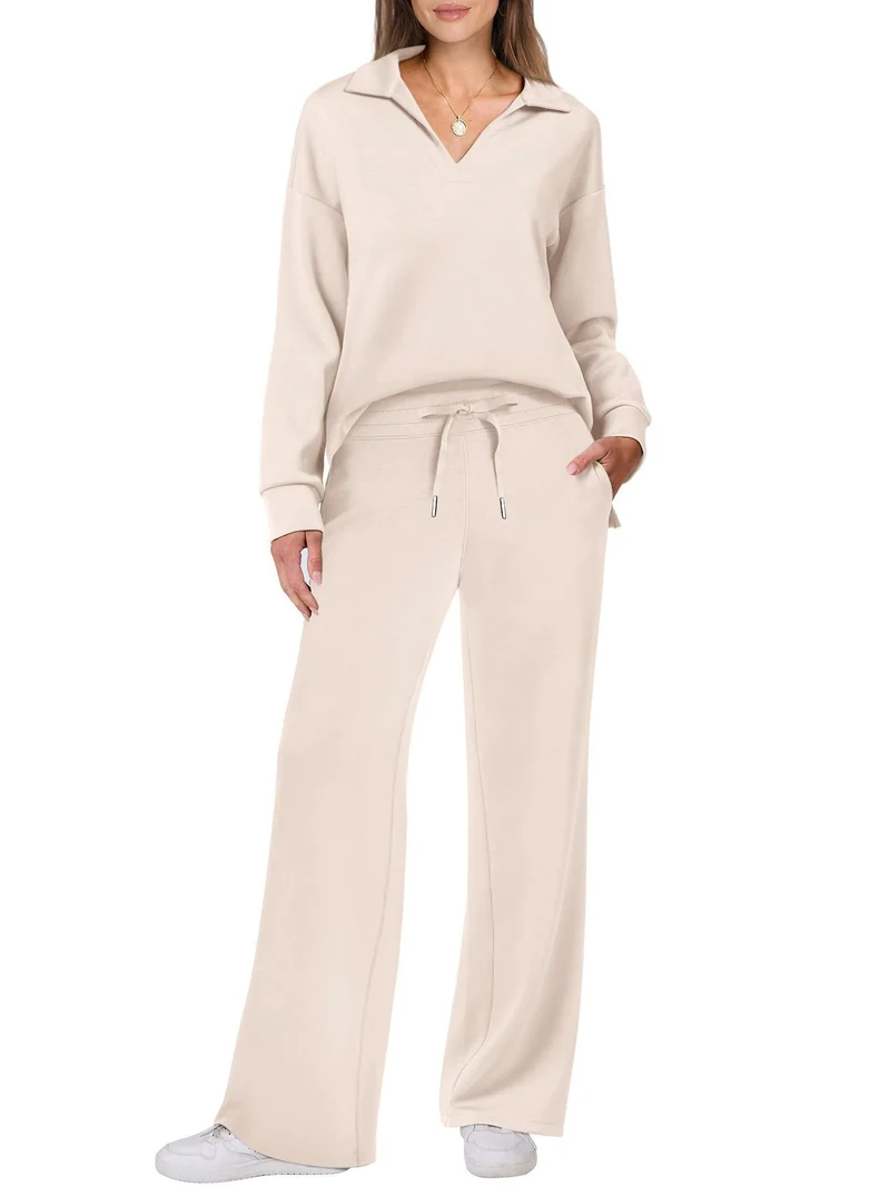 Damen Zweiteiliges Lounge-Set mit Polokragen und V-Ausschnitt sowie weiter Kordelzug-Hose Nord Taschen