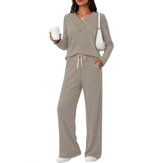 Damen Weiches Rippstrick-Lounge-Set mit V-Ausschnitt und Kordelbund Nord Taschen