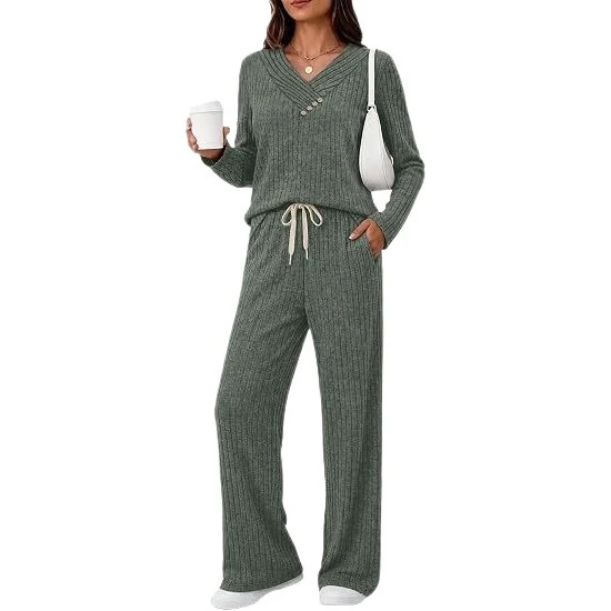 Damen Weiches Rippstrick-Lounge-Set mit V-Ausschnitt und Kordelbund Nord Taschen